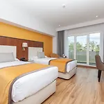 Alanda & Wellness 5* Μαρμπέλλα