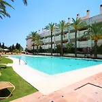 Alanda & Wellness Ξενοδοχείο
