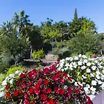 Alanda & Wellness 5*