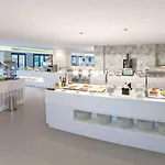 Alanda & Wellness Ξενοδοχείο Μαρμπέλλα