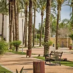 Alanda & Wellness Ξενοδοχείο 5*