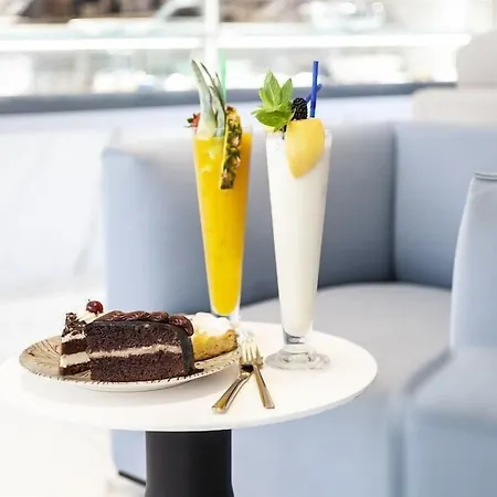 Alanda & Wellness Hotel