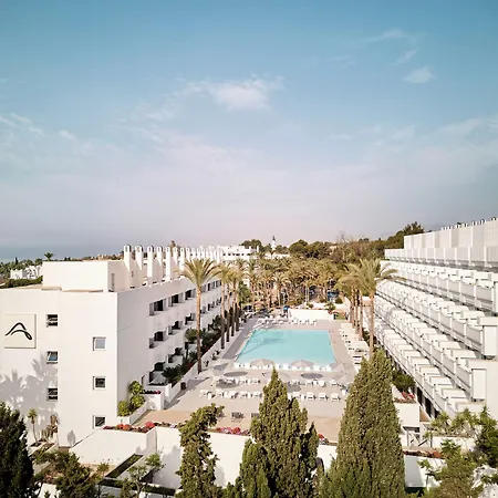 Alanda & Wellness Hotel 5*