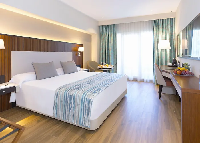 Alanda & Wellness 5* Марбелья