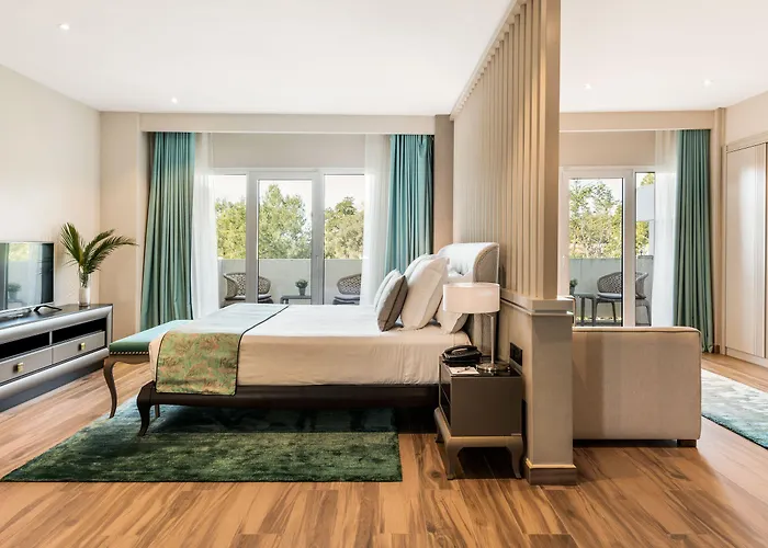 Alanda Hotel&wellness Hotell 5*