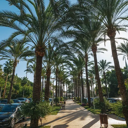 Alanda Hotel&wellness Hotell 5*