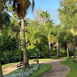 Alanda & Wellness 5*