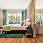 Alanda & Wellness Hotel 5*